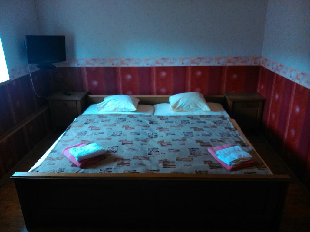 Appartement Kortsitalu Kuelalistemaja à Kopu  Chambre photo
