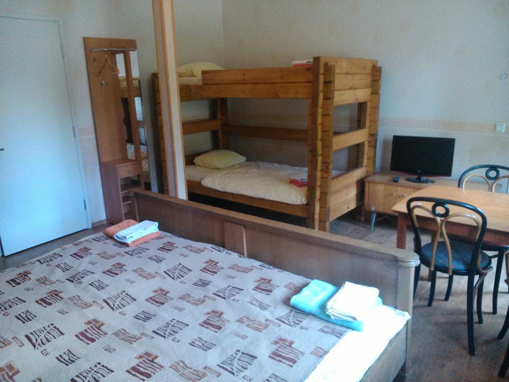 Appartement Kortsitalu Kuelalistemaja à Kopu  Chambre photo